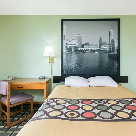 Super 8 By Wyndham Twinsburg/Cleveland Area Exterior foto